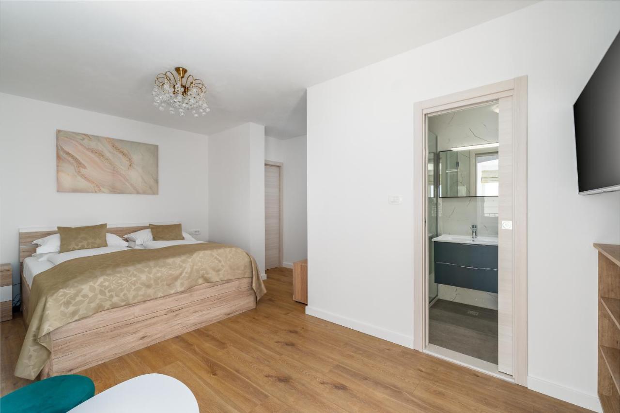 Rooms Vedrana (Adults Only) بودْسْتغانا المظهر الخارجي الصورة