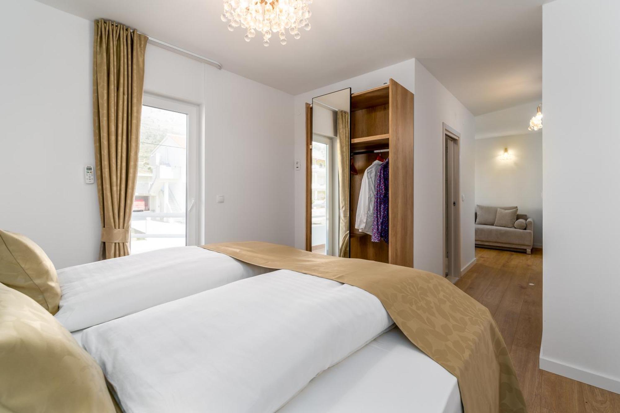 Rooms Vedrana (Adults Only) بودْسْتغانا الغرفة الصورة